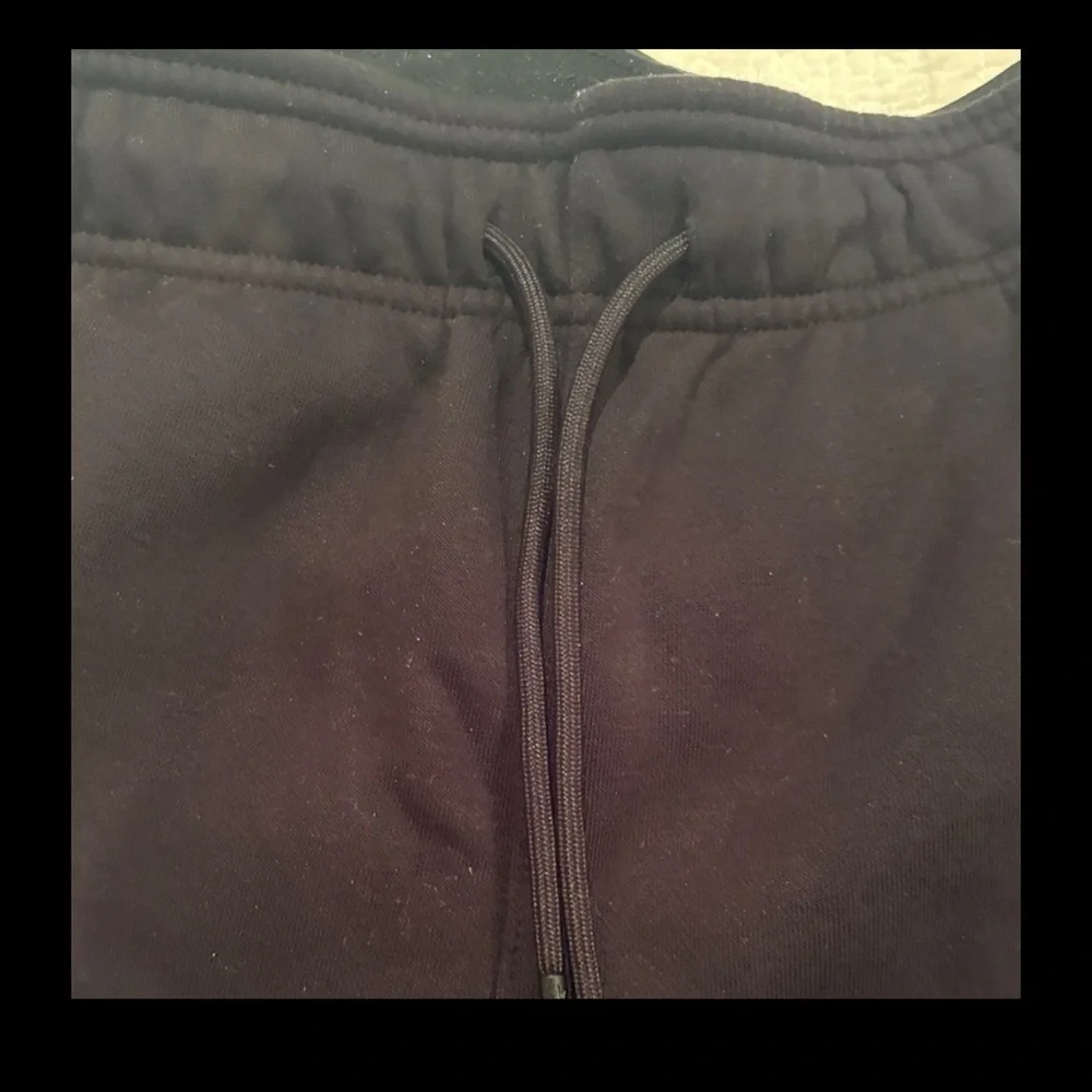 Reebok Men’s XL Tracksuit Set Black Hoodie Joggers Athletic Matching Set